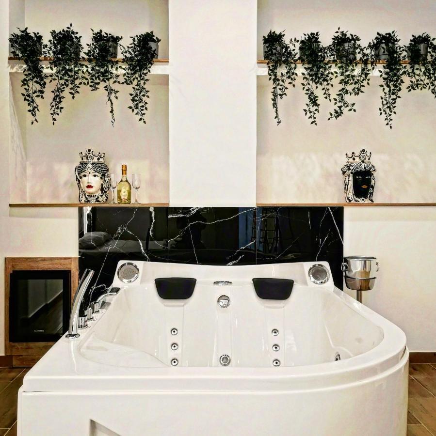 Catania Station Luxury Suite Buitenkant foto
